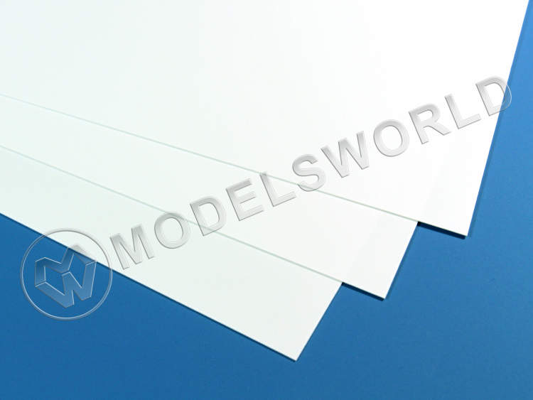 Белый пластик 0.5 мм, 3 листа 15х30 см - фото 1