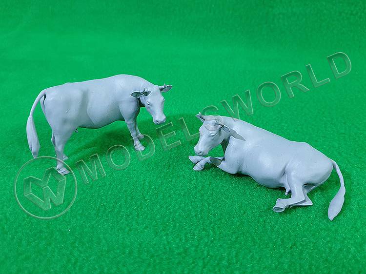 Набор фигурок "коровы" №1, 2 шт. Масштаб 1:35 - фото 1