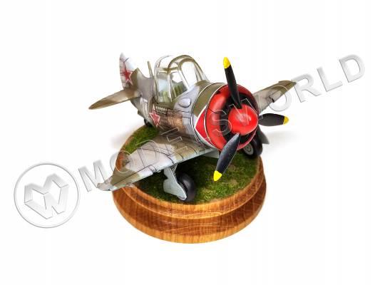 Готовая фантазийная модель, советский истребитель Ла-7