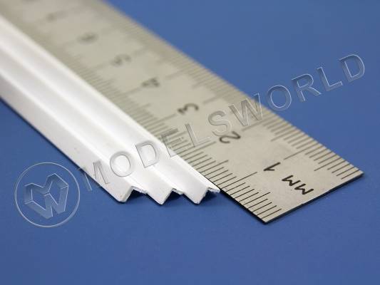 Уголок пластиковый 3.2х3.2 мм, 3 шт