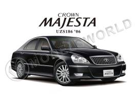 Склеиваемая пластиковая модель Toyota Crown Majesta UZS186 '06. Масштаб 1:24