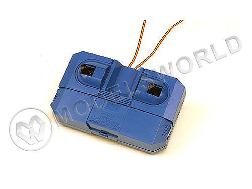 Сборный четырёхканальный проводной пульт управления