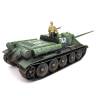 Готовая модель Советская ПТ САУ Су-100 с пехотинцем в масштабе 1:35